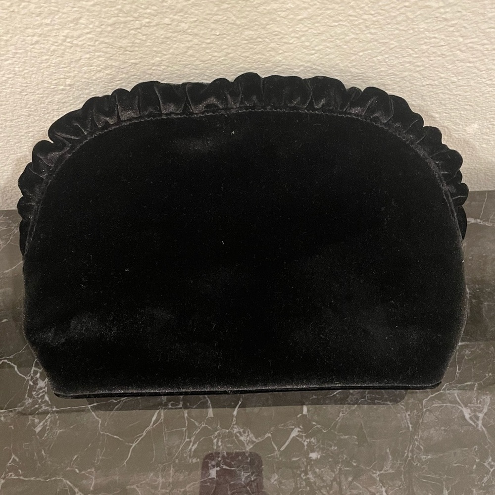 Kate Spade Ruffle Clutch - Picture 5 of 6